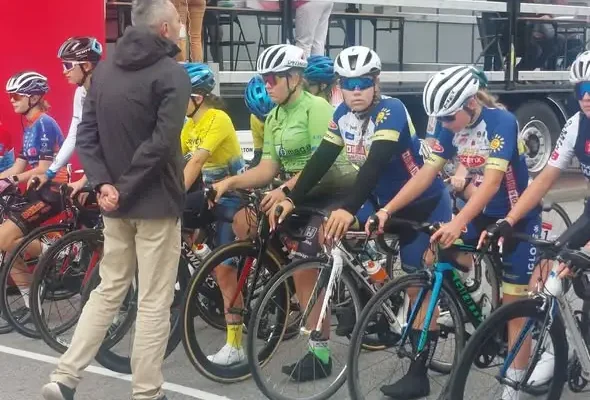 Sukcesy młodych kolarek z SK CKLISTA Zbójno: Zosia i Kamila na podium w Wieluniu