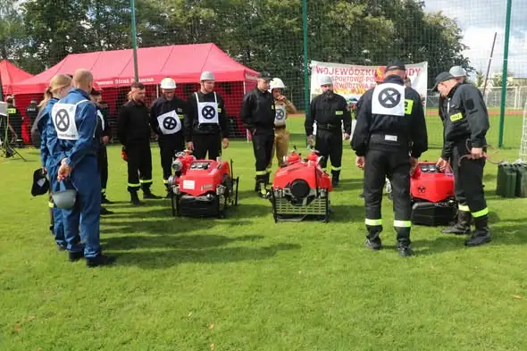 Druhny z Piątnicy i Dobrzyjałowa reprezentowały powiat na zawodach wojewódzkich