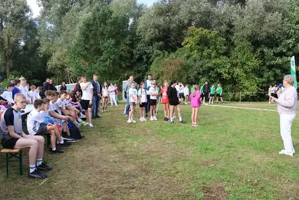 Bieg po zdrowie w Brzuze: sztafety, medale i sportowa rywalizacja