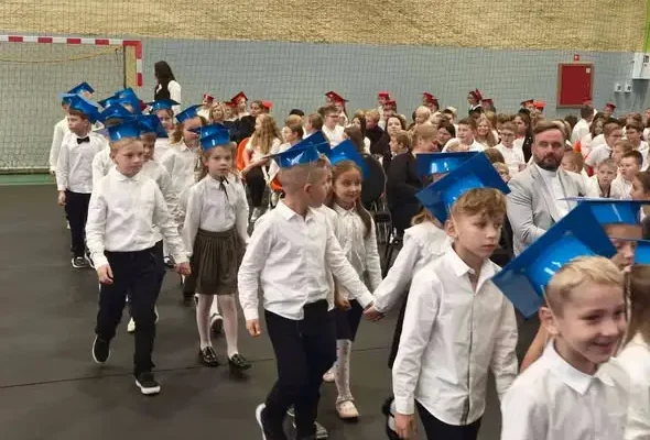 Dzień Edukacji Narodowej i pasowanie na ucznia w Piątnicy