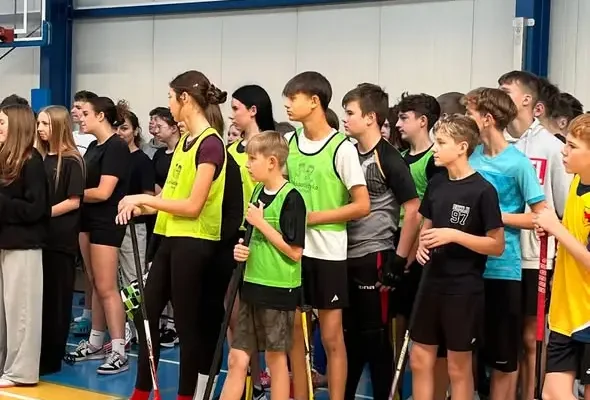 Gminne eliminacje w unihokeju młodzieży – sportowe emocje i fair play